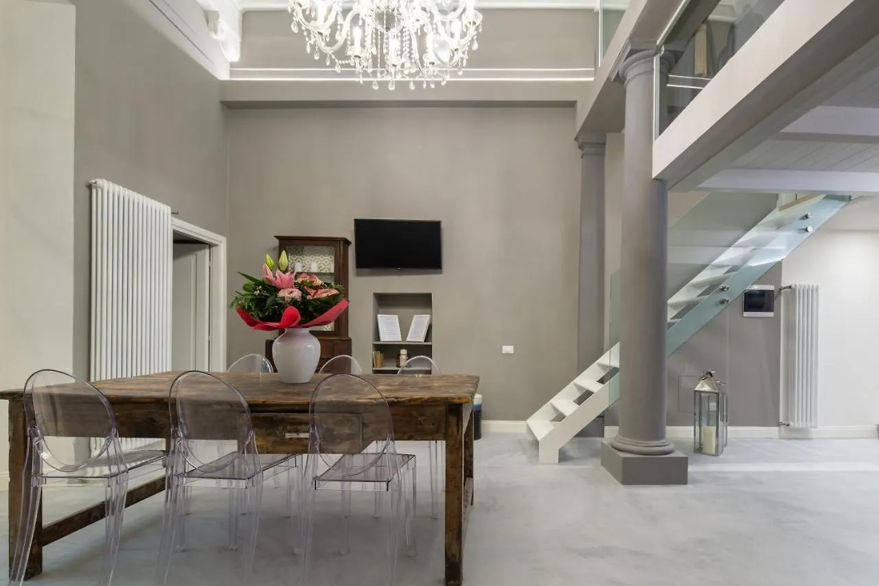 Casa Velluti Deluxe By Mmega Apartment Florence Italy