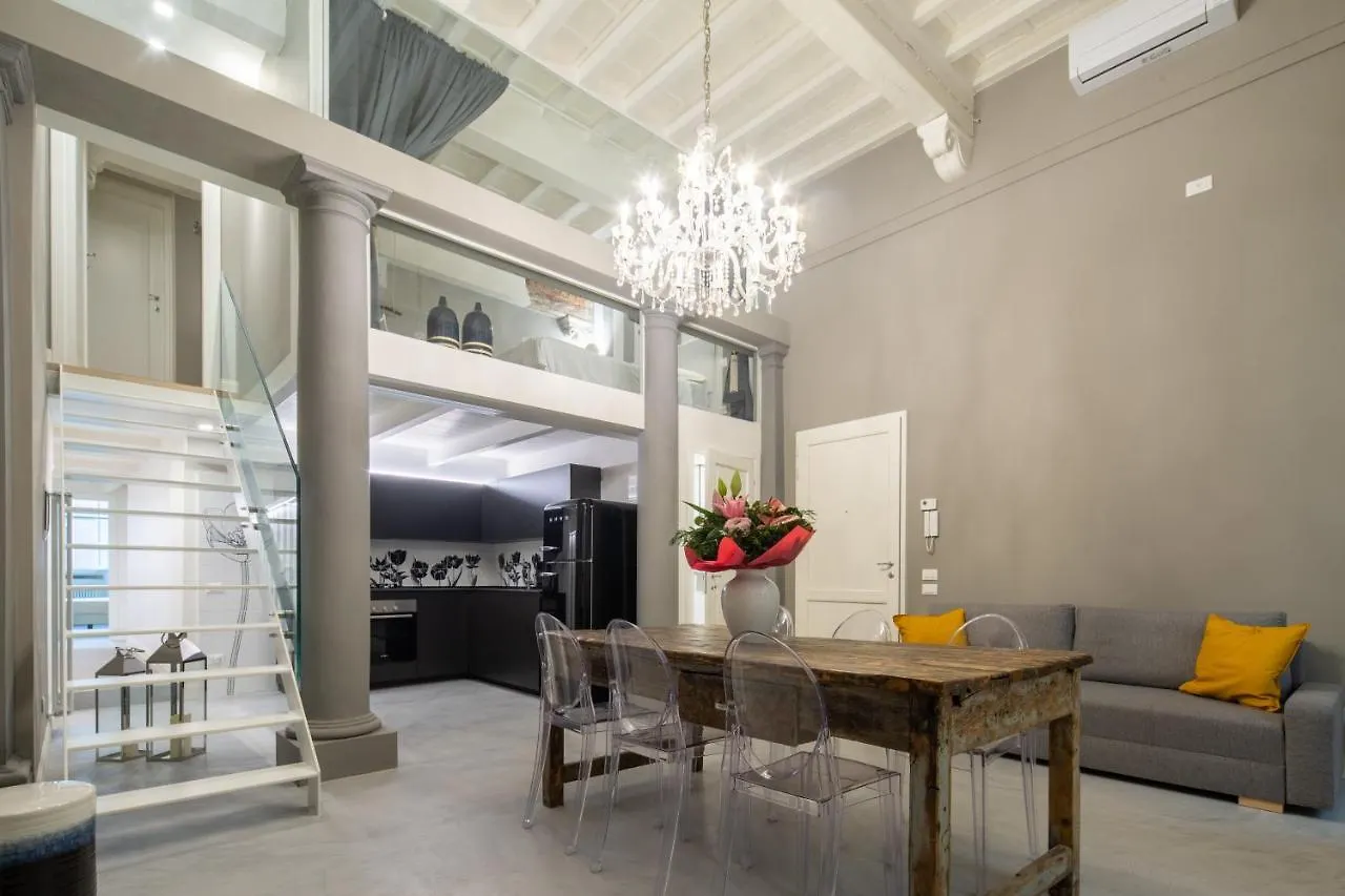 Casa Velluti Deluxe By Mmega Apartment Florence Italy