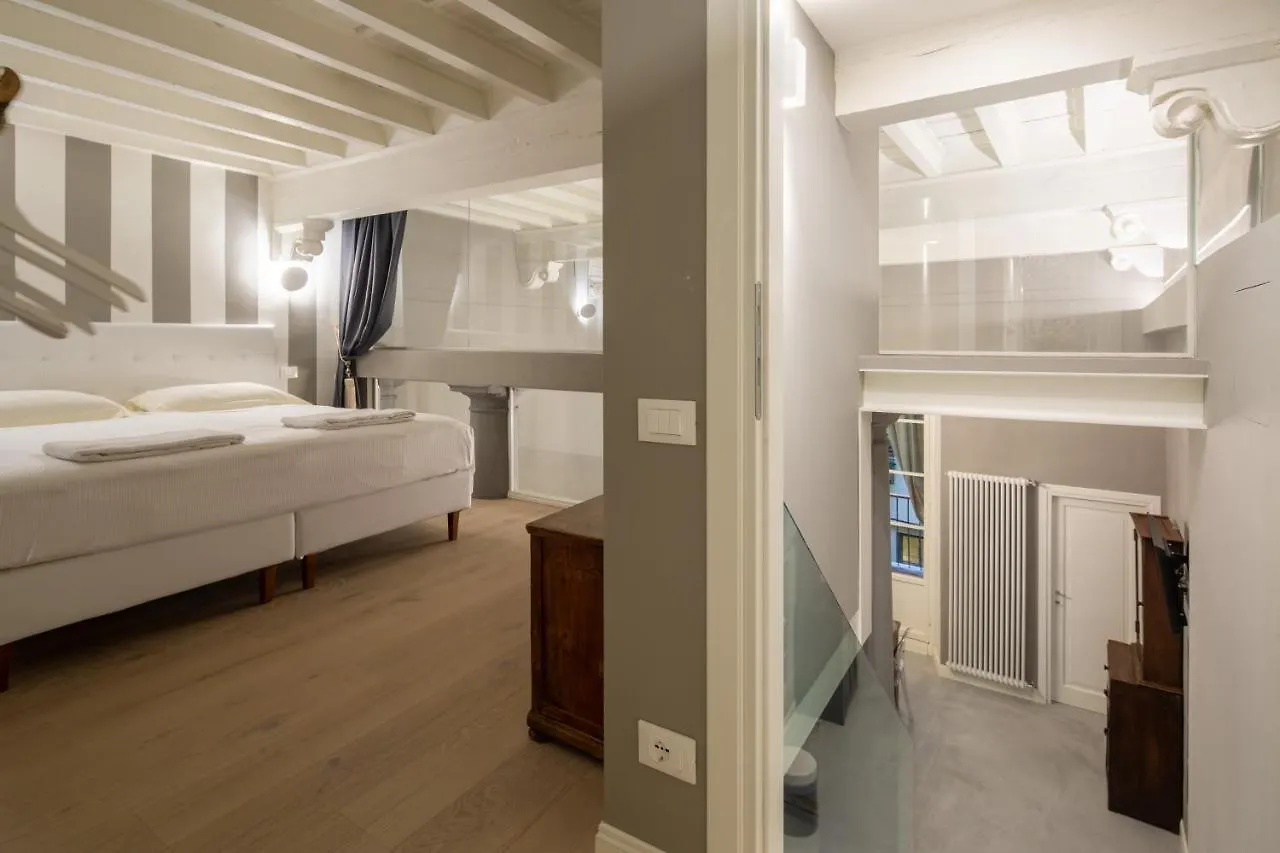 Casa Velluti Deluxe By Mmega Apartment Florence